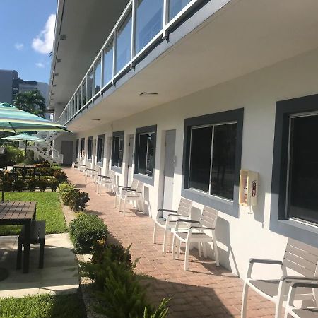 Wave Beach Vacation Rentals Pompano Beach Exterior foto