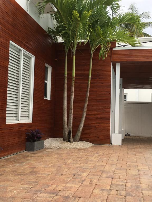 Wave Beach Vacation Rentals Pompano Beach Exterior foto