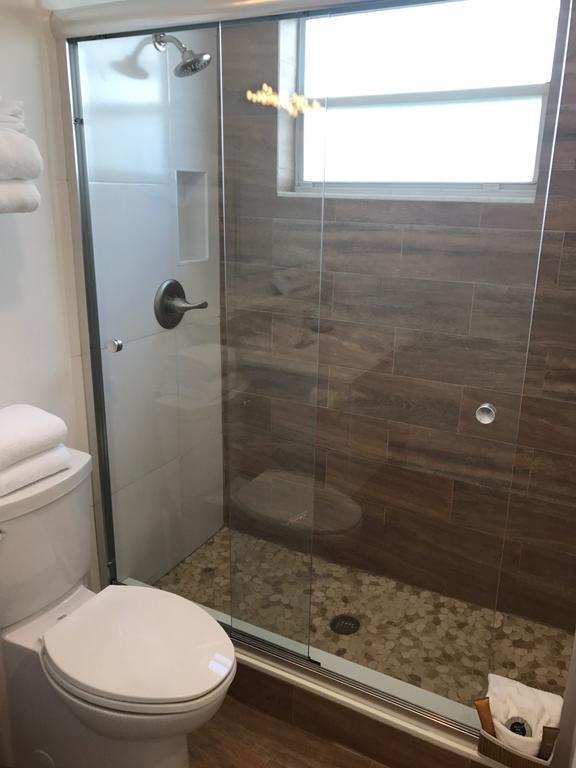 Wave Beach Vacation Rentals Pompano Beach Habitación foto