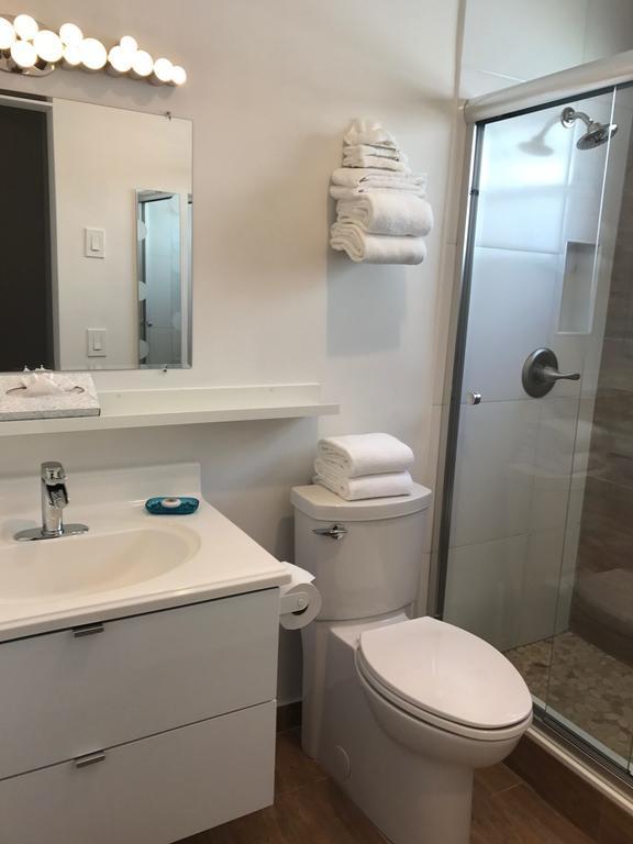 Wave Beach Vacation Rentals Pompano Beach Habitación foto