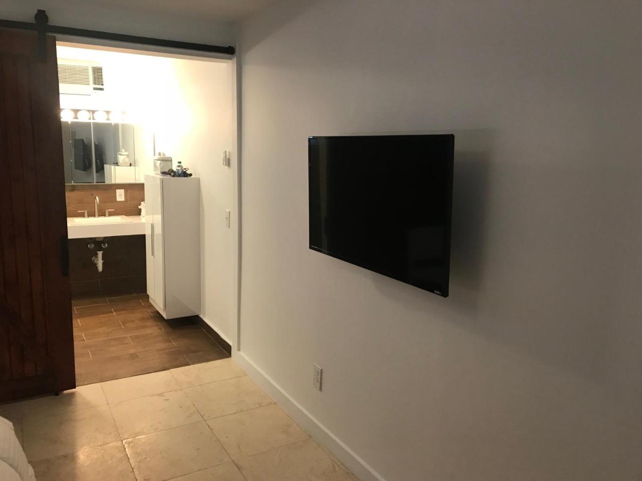 Wave Beach Vacation Rentals Pompano Beach Exterior foto